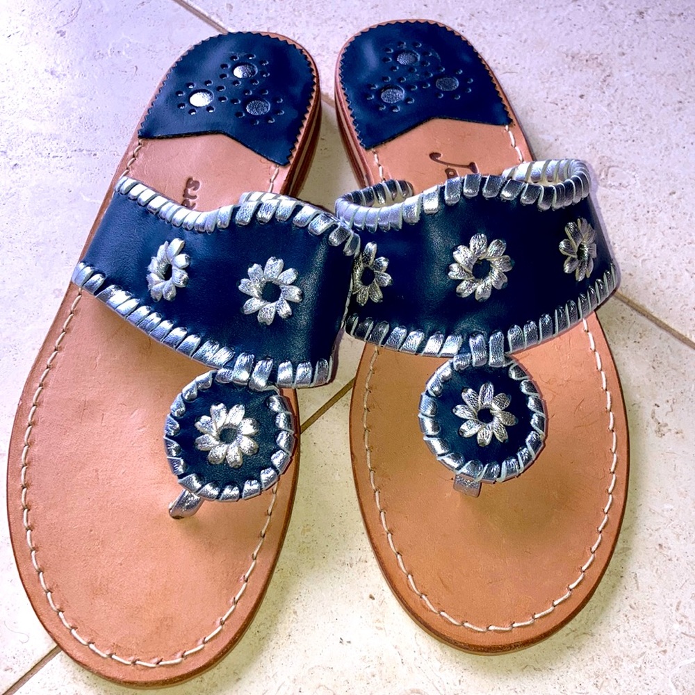 EUC Jack Rogers thong sandals navy and silver size 8